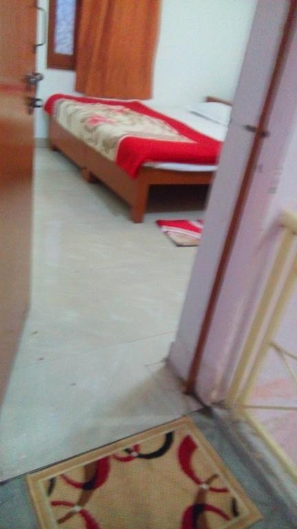 אורצ'ה Temple View Guest House מראה חיצוני תמונה